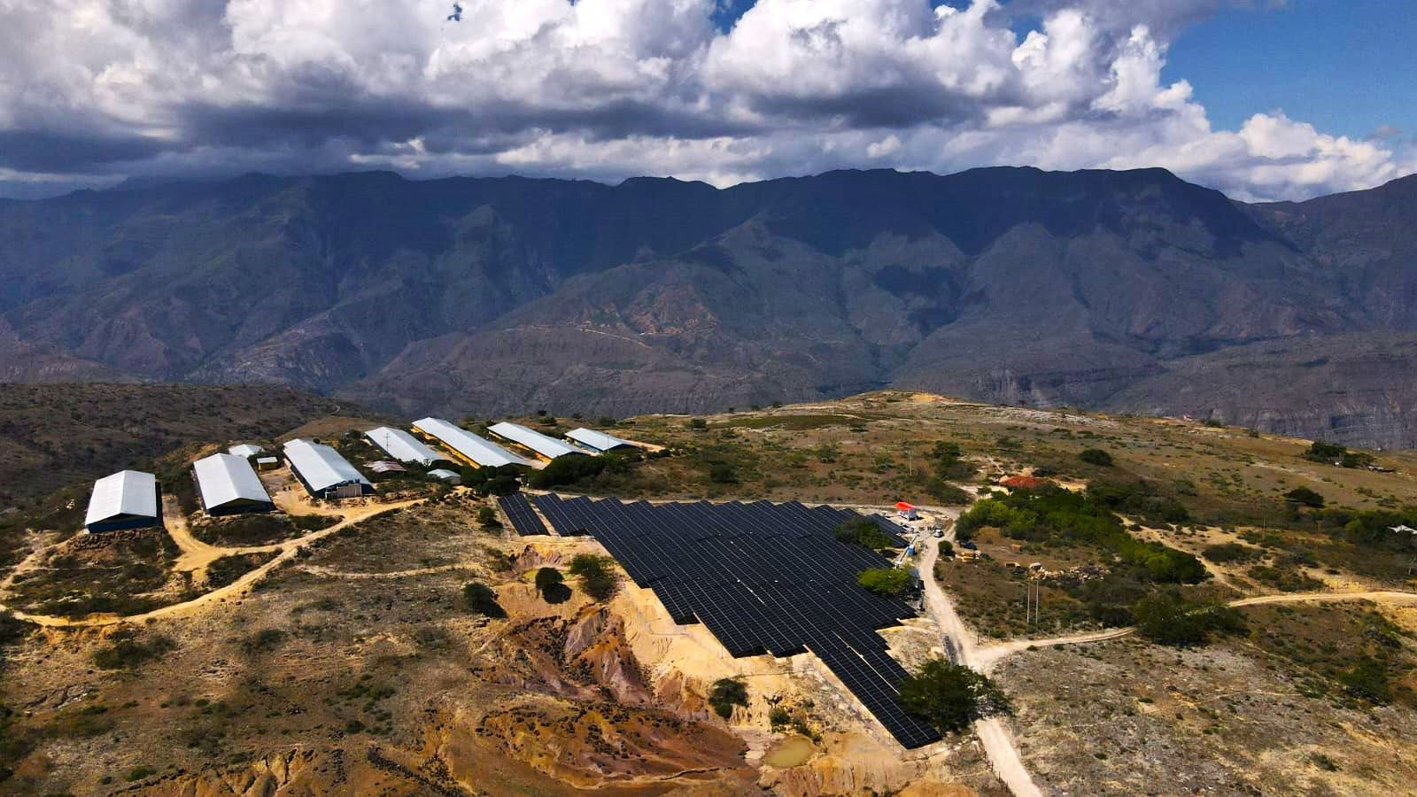 Tengo un terreno, ¿es apto para una Minigranja solar?